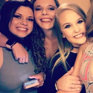 Meet your Posher, Brooke